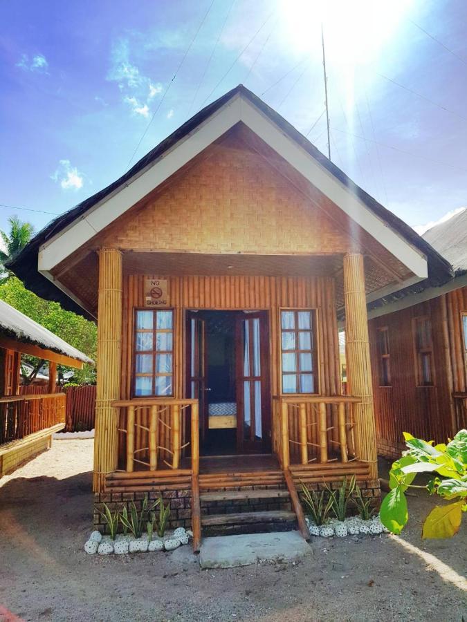 Hola Beach Resort Siquijor Buitenkant foto